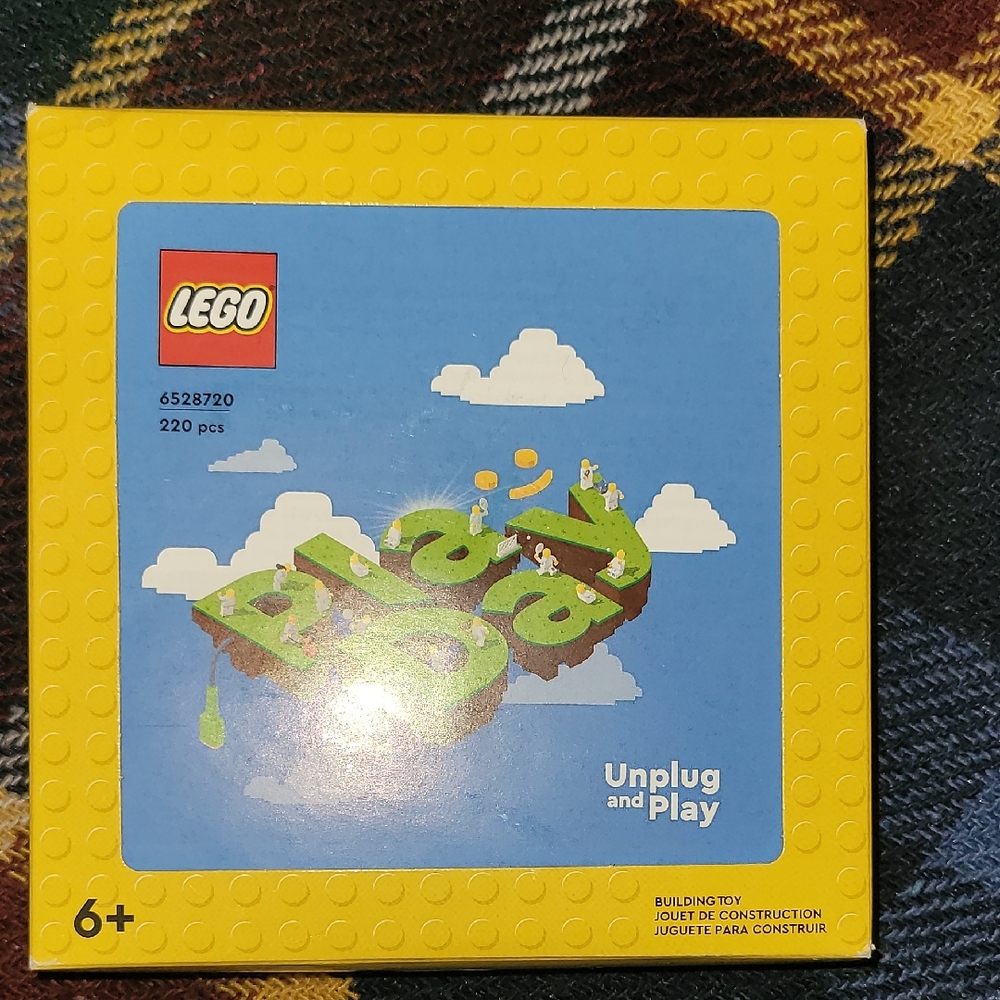 LEGO Unplug and Play: 2024 Playday Set (set number 6528720)